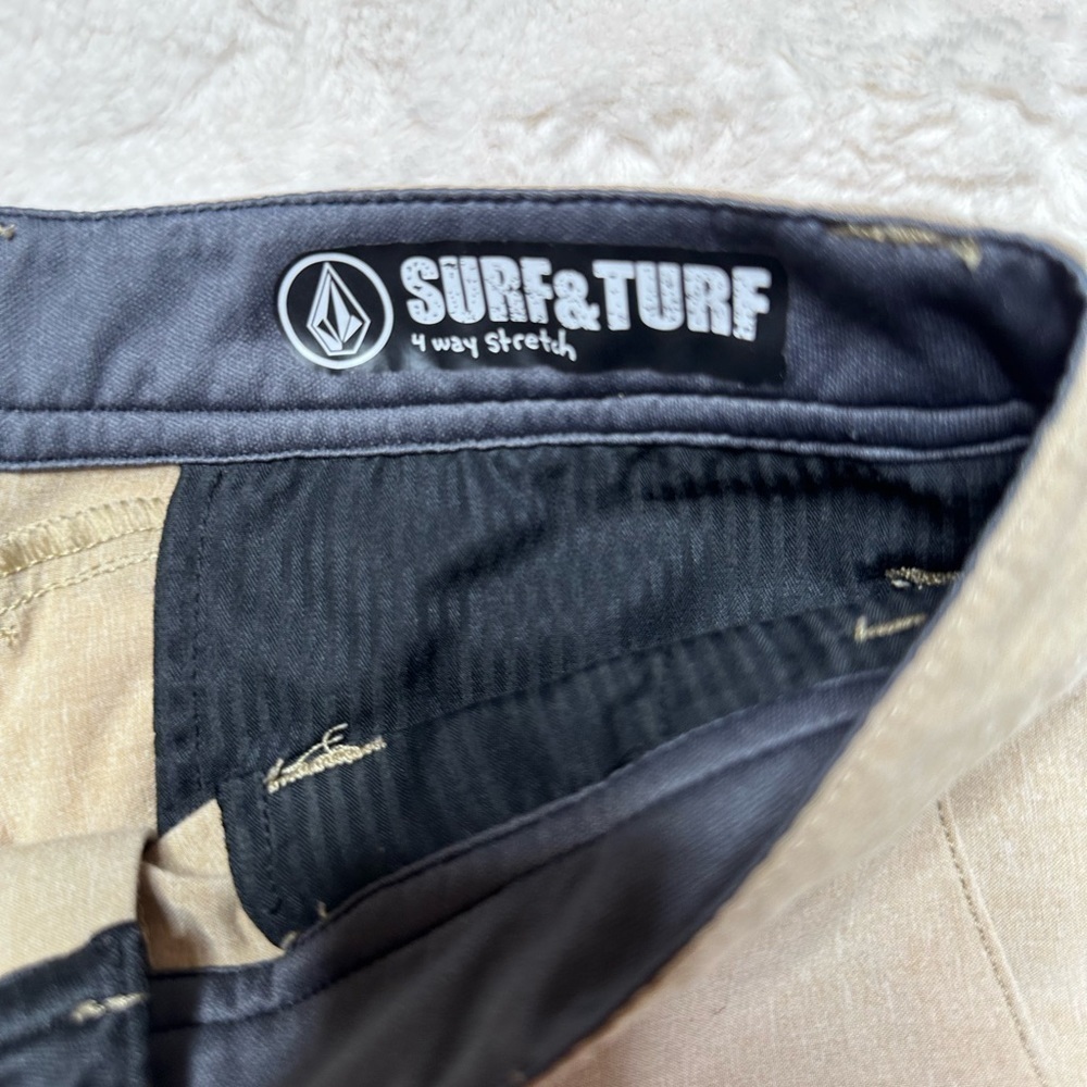 Volcom Surf & Turf Short - Picture 4 of 4